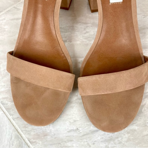 Steve Madden Heels. 7 1/2 M. NWOT. - Picture 10 of 13